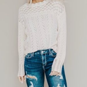 Medium Peach/Coral Knit Sweater